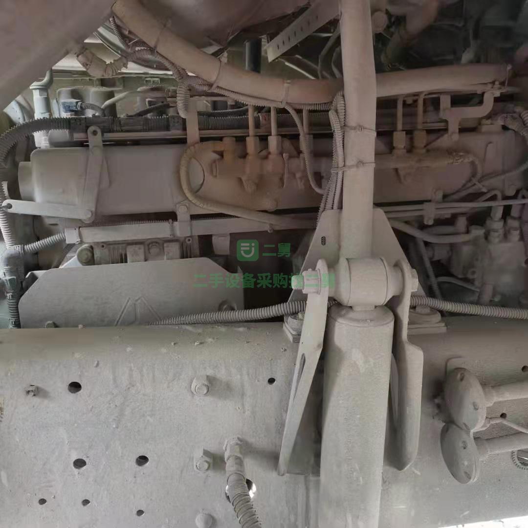 出售一臺14年國四豪沃大12方攪拌車，最高版本三一上裝