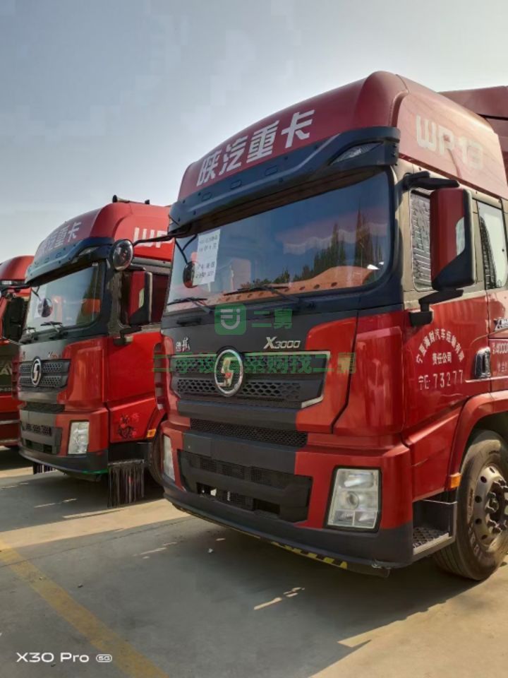 出售9成新德龍X3000/550馬力牽引車