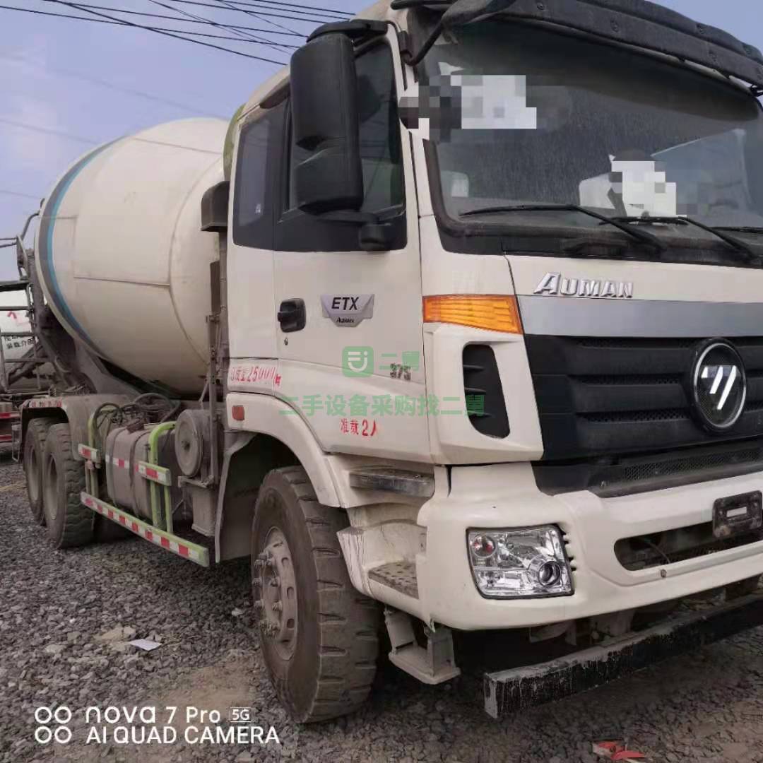 出售一臺17年國五歐曼大14方攪拌車，濰柴發動機