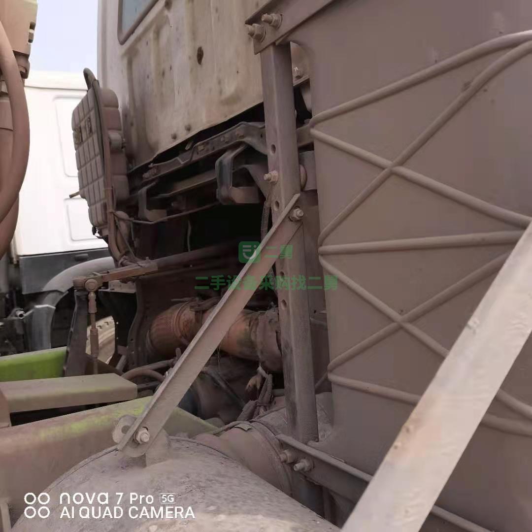 出售一臺17年國五歐曼大14方攪拌車，濰柴發動機