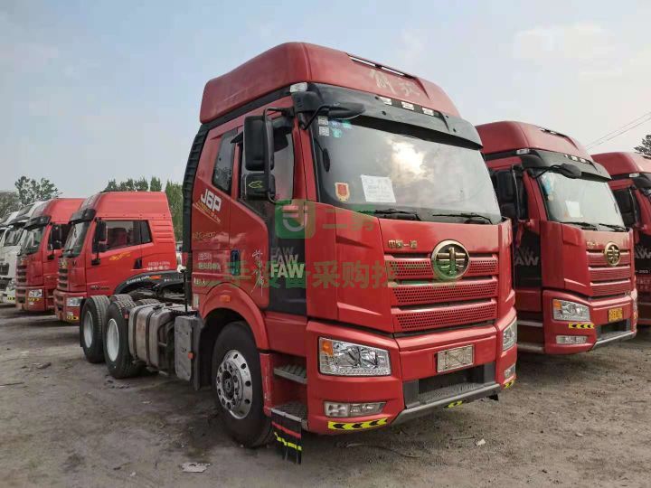 出售19年解放J6P/500馬力牽引車，錫柴發動機