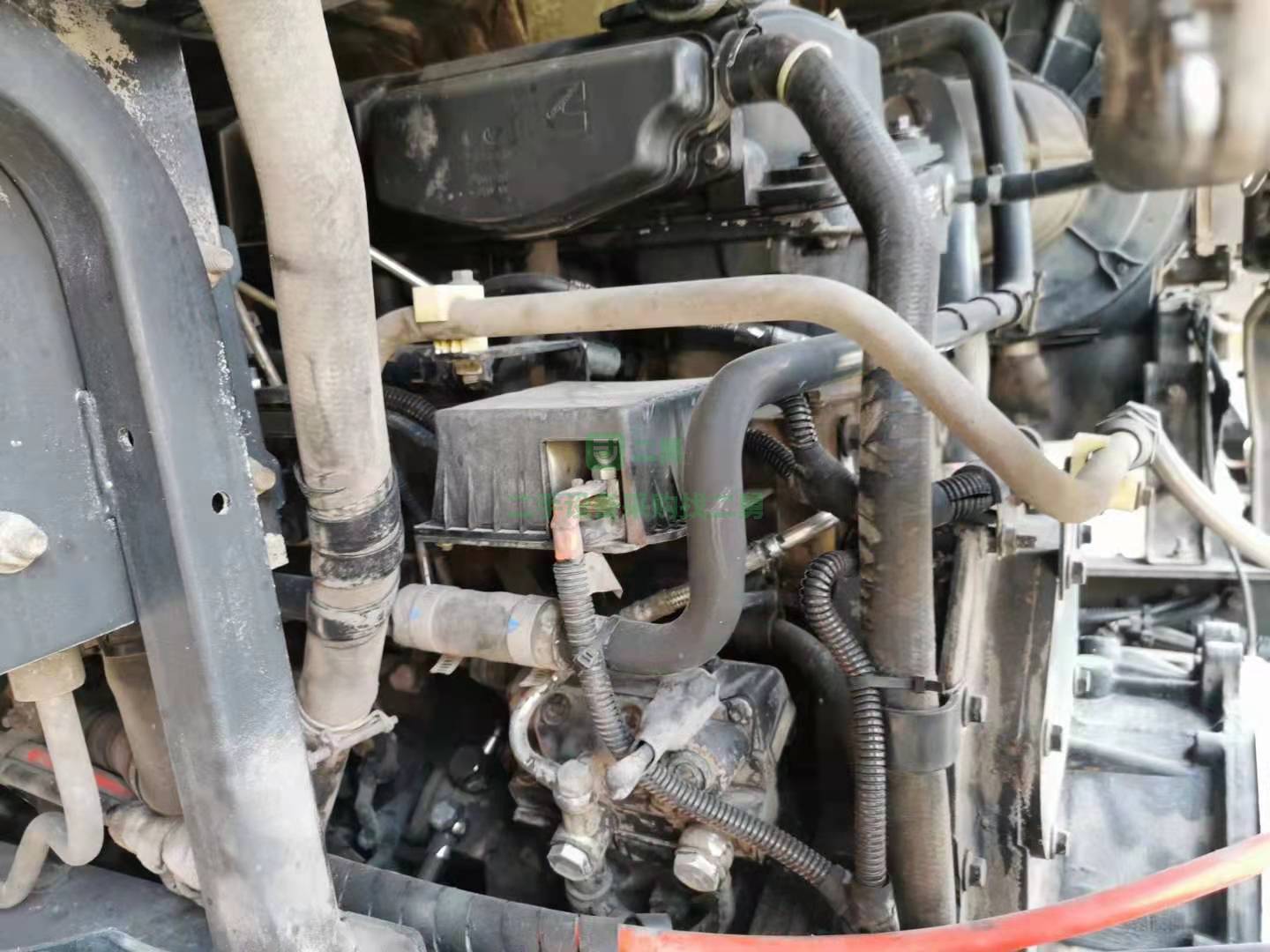 出售一臺稀有車型16年11月份牽引車，天龍啟航
