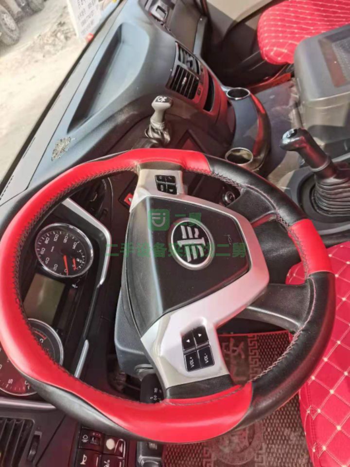 出售19年解放J6P/500馬力牽引車，錫柴發動機