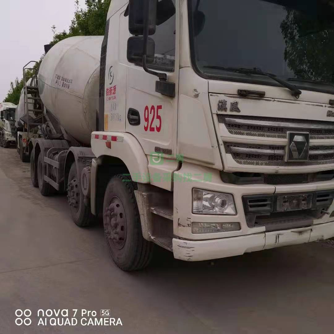 出售一臺20年1月徐工漢風(fēng)輕量化大12方攪拌車，濰柴發(fā)動(dòng)機(jī)