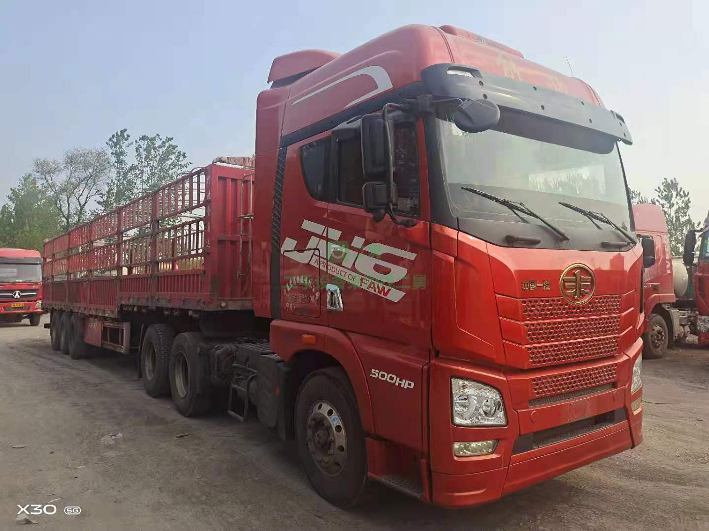 出售一臺剛到一掛18年解放jH6.500馬力牽引車，濰柴發動機