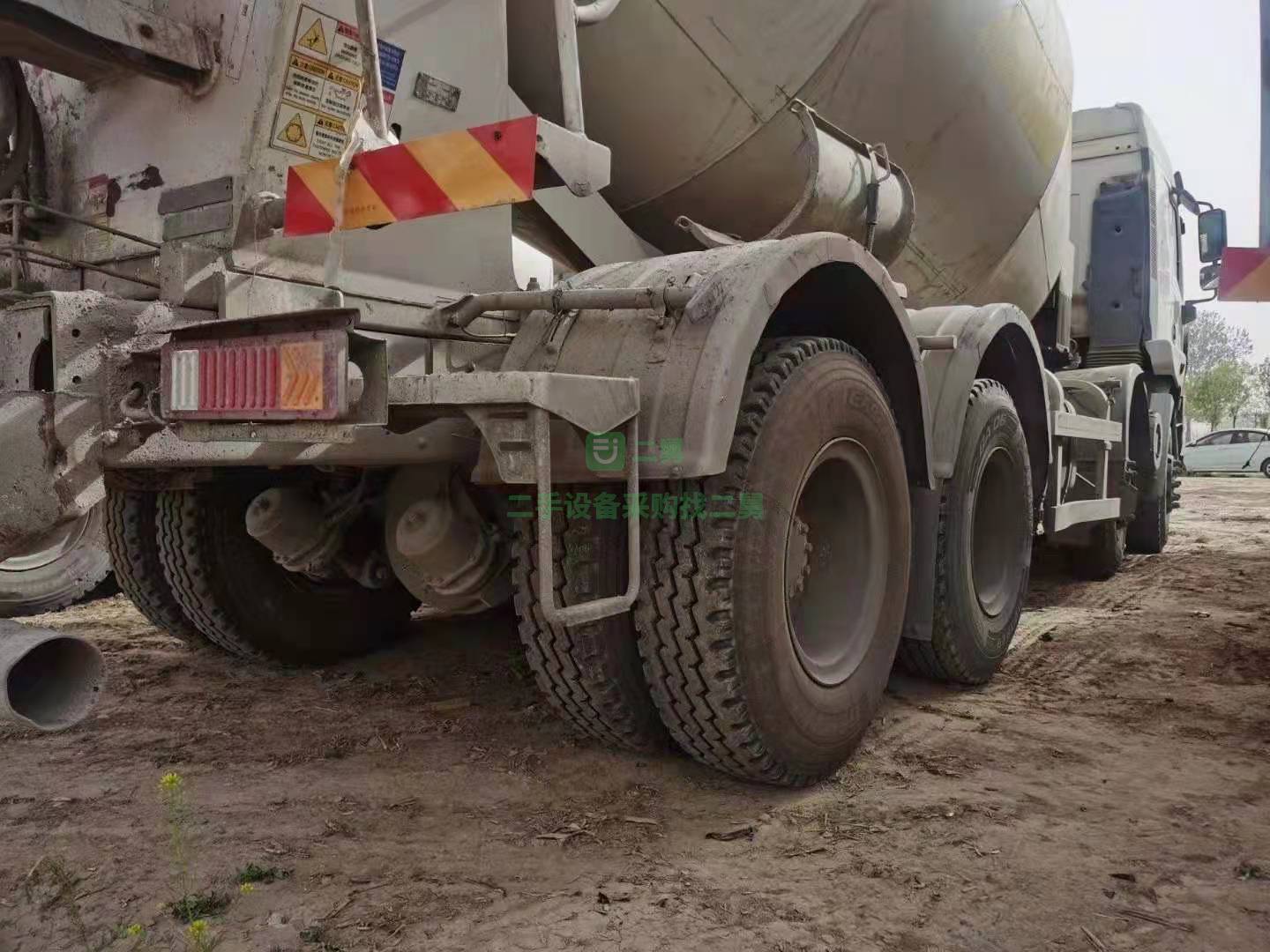 出售一臺20年徐工漢風攪拌車，輕量化，大十二方