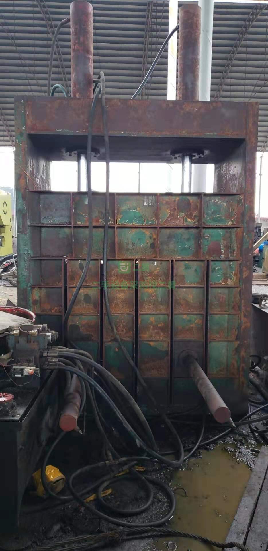 250T立式打包機料箱1700×1100出售65000