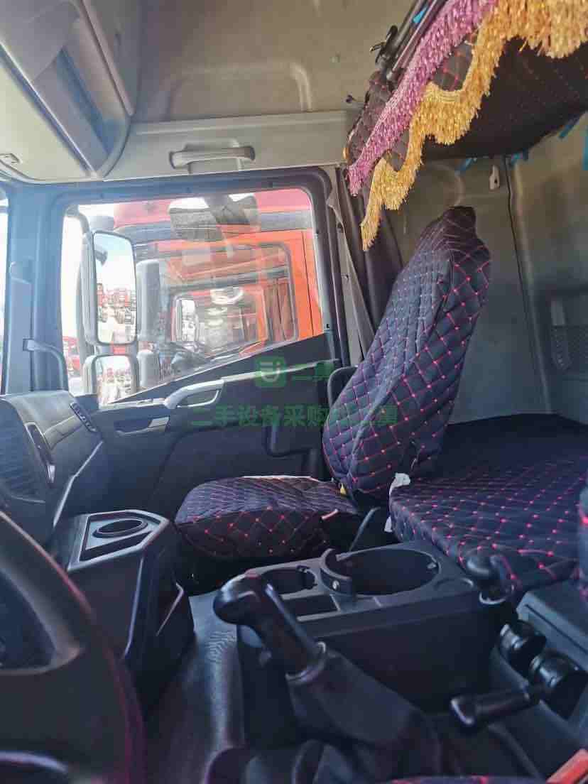 出售20年4月的解放JH6牽引車，濰柴430馬力國5輕體雙驅車況精品全國可提檔