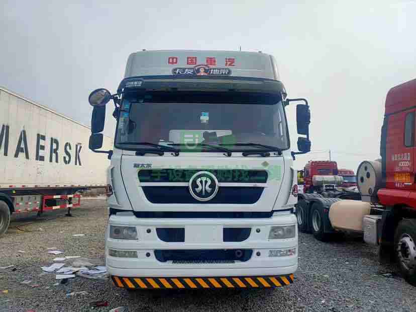 出售17年8月重氣天然氣牽引車，車況好