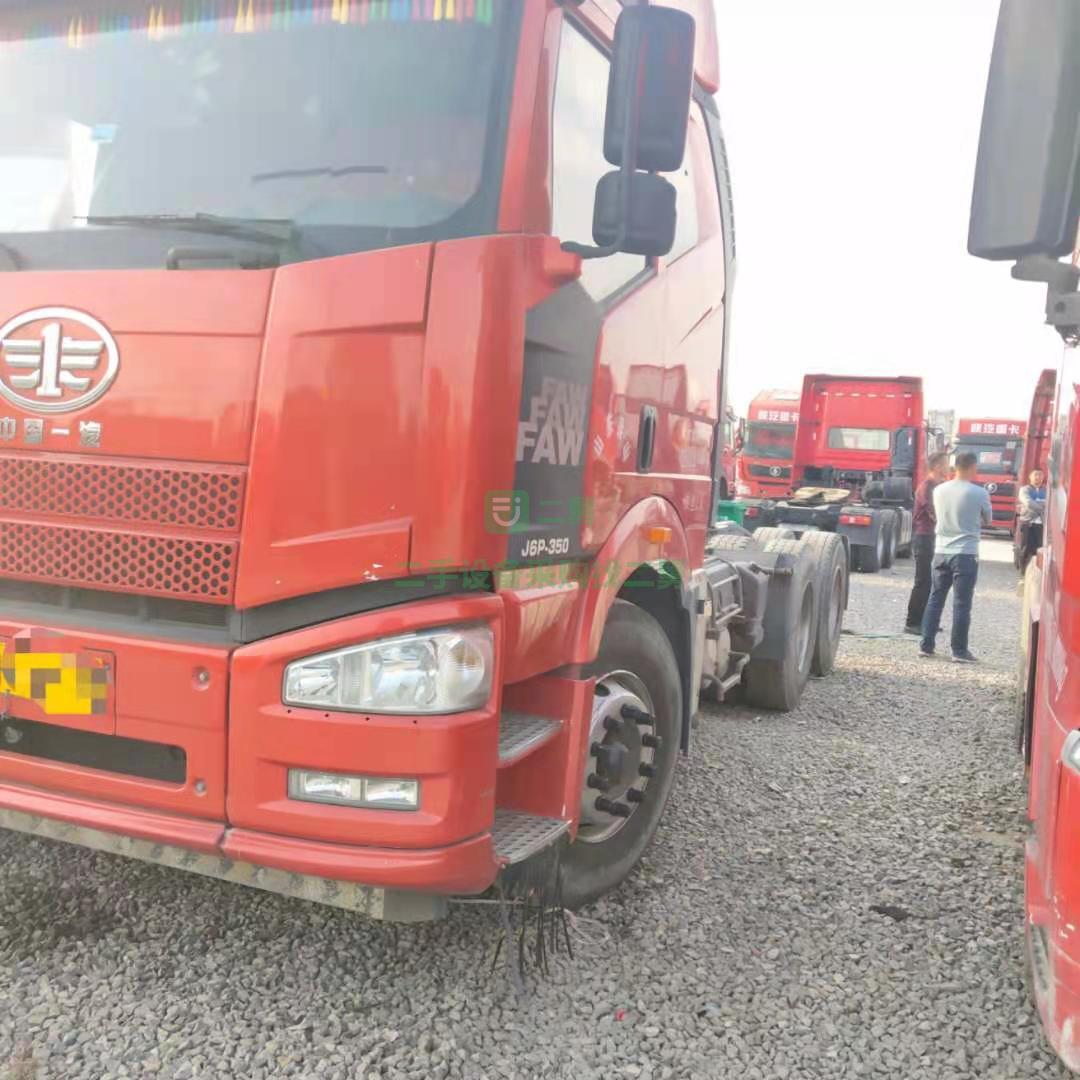 急售一臺j6p17年國五350馬力車況精品牽引車，手續(xù)齊全隨時過戶提檔