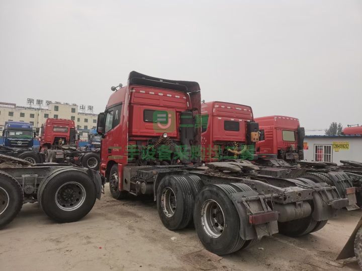 出售17年歐曼GTL/430馬力牽引車，富康發動機，法士特1