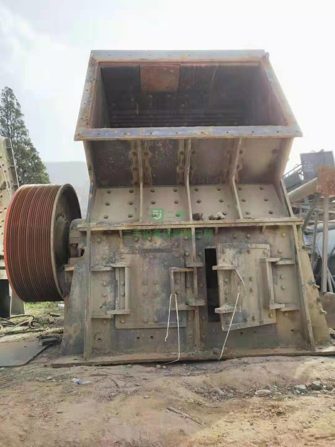 出售一臺鼎力2225重錘破碎機(jī)，配件齊全