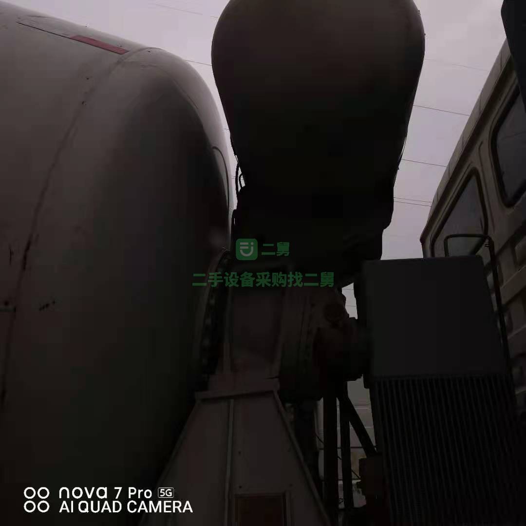 出售一臺13年德龍大12方攪拌車，濰柴發動機