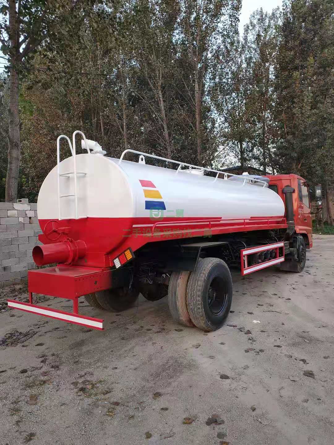 出售一臺精品東風天錦吸糞車  康斯發動機160馬力  價格優惠