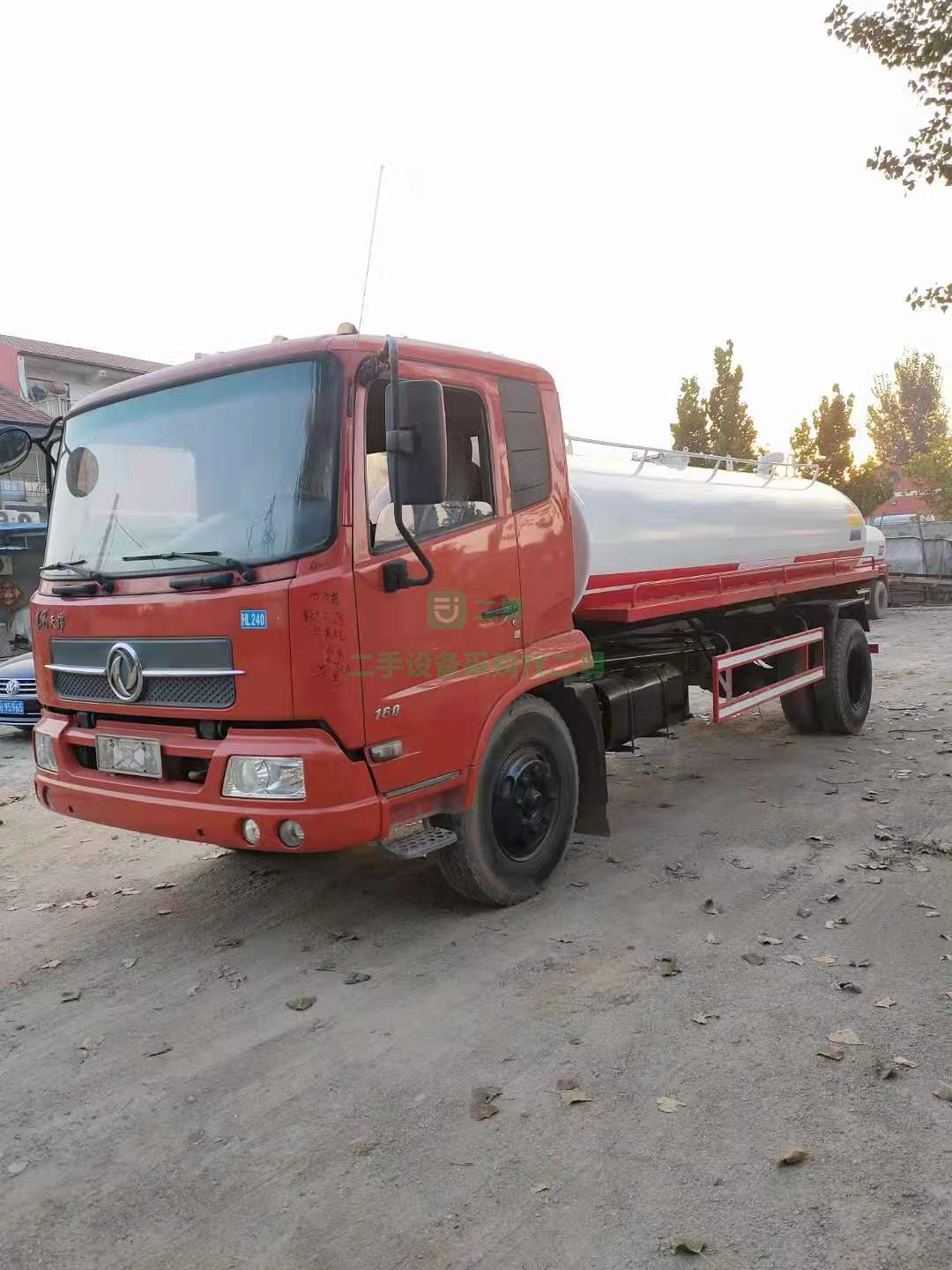 出售一臺精品東風天錦吸糞車  康斯發動機160馬力  價格優惠