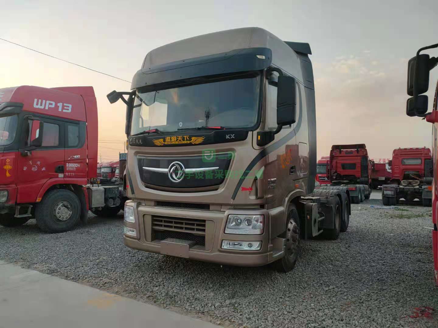 出售18年天龍旗艦450馬力牽引車，原車原版手續(xù)齊全可分期
