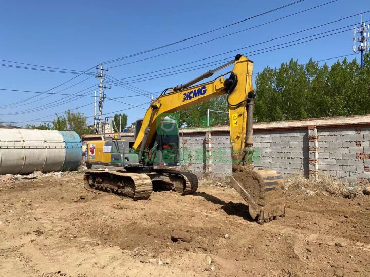 北京出售二手的純土方干活車徐工150挖掘機