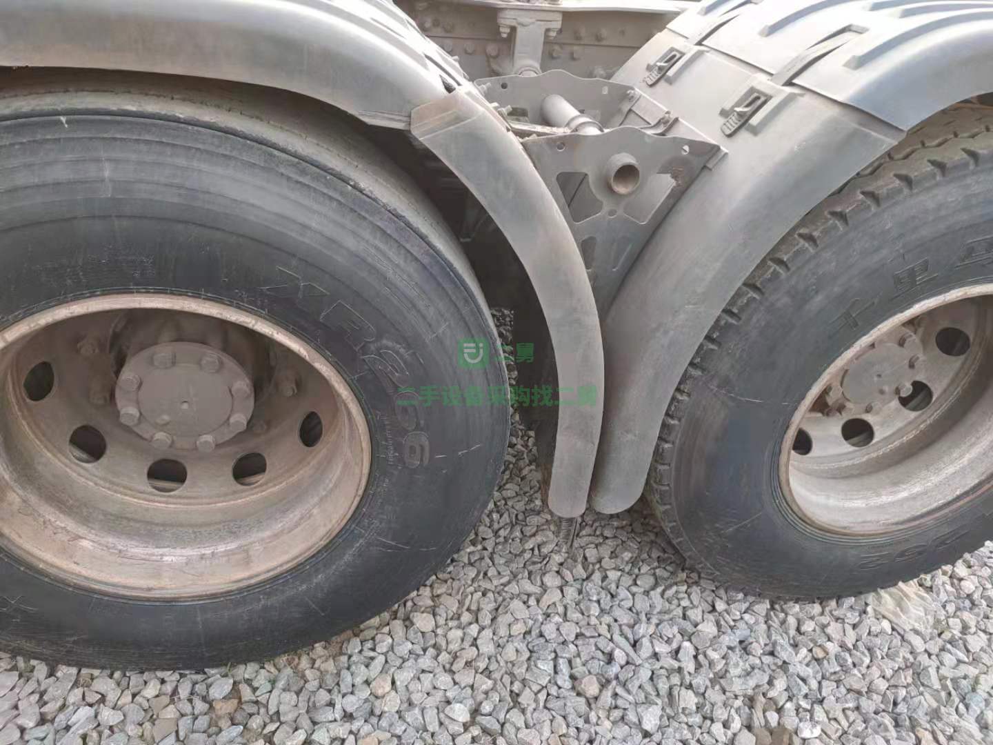出售18年天龍旗艦450馬力牽引車，原車原版手續(xù)齊全可分期
