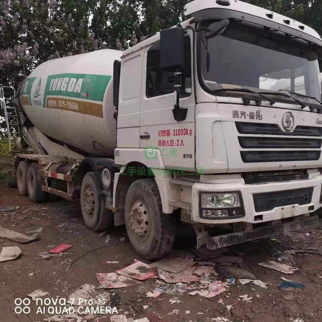 出售一臺17年德龍大20方攪拌車濰柴發動機，375馬力