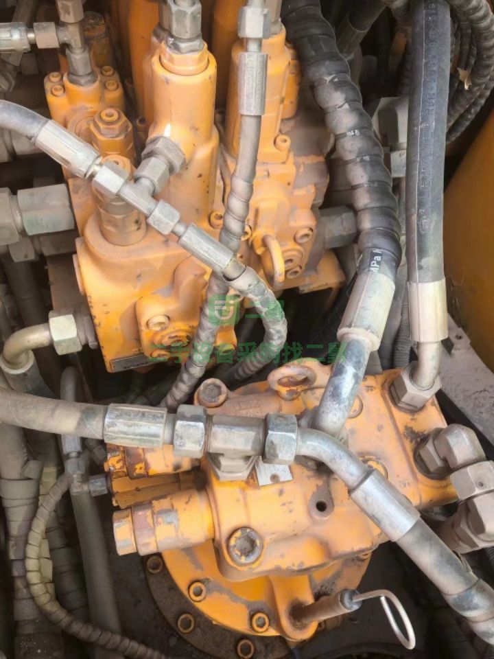 河北出售二手九成新的三一135－9挖掘機