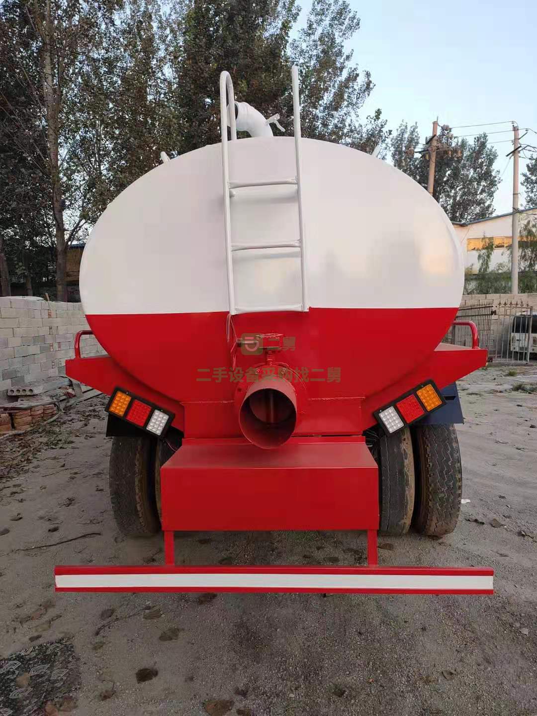 出售一臺精品東風天錦吸糞車  康斯發動機160馬力  價格優惠