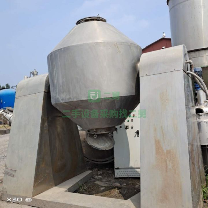 出售2020年的3000L雙錐干燥機(jī)