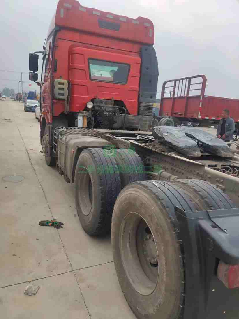 出售二臺解放J6P牽引車，18年5月份上戶，國五，馬力500，