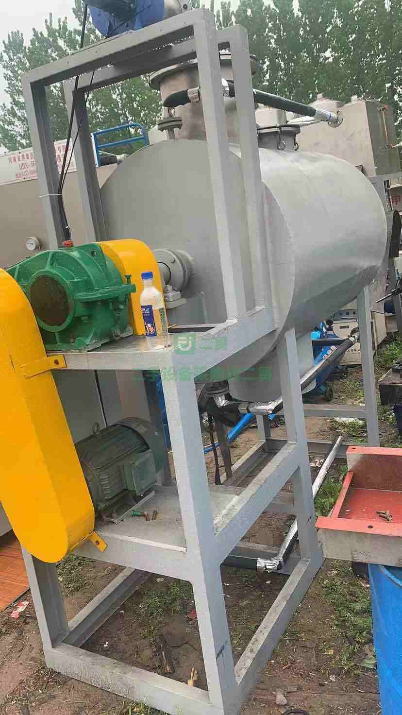 出售九成新的600升耙式干燥機