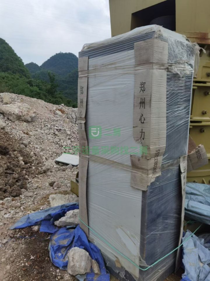 出售世盛重工1750型立軸制砂機一臺，買到未來的急用、環(huán)保停