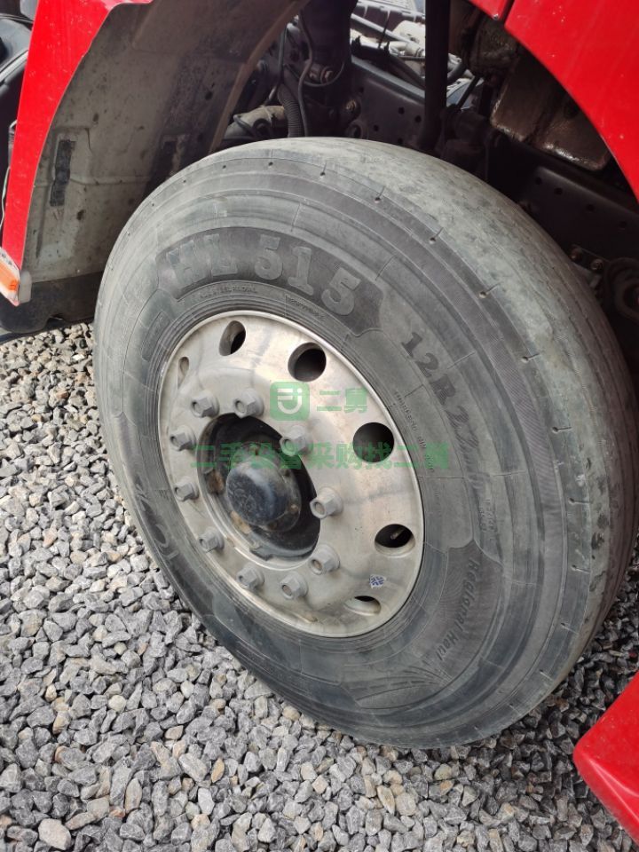 出售德龍新M3000牽引車一輛，375馬力