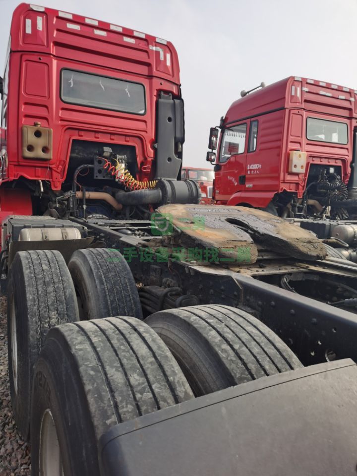 出售德龍新M3000牽引車一輛，375馬力