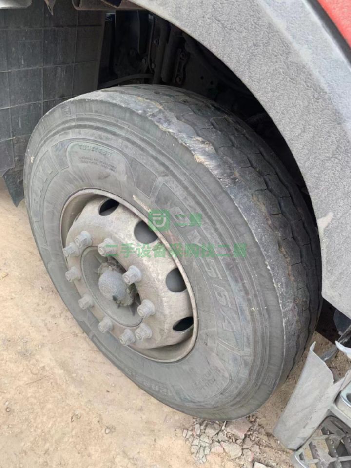 出售牽引車15年5月捍衛350，大精品