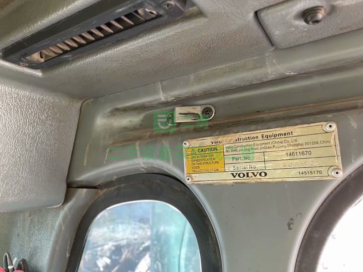 急售個人沃爾沃210挖掘機 土方車誠心轉讓