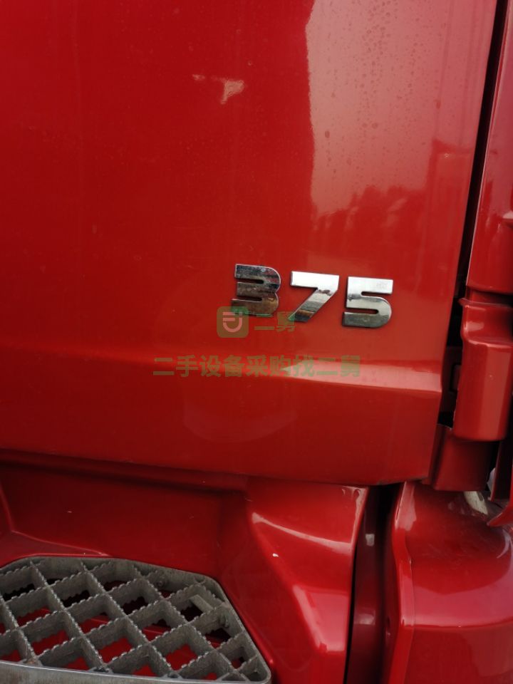 出售德龍新M3000牽引車一輛，375馬力