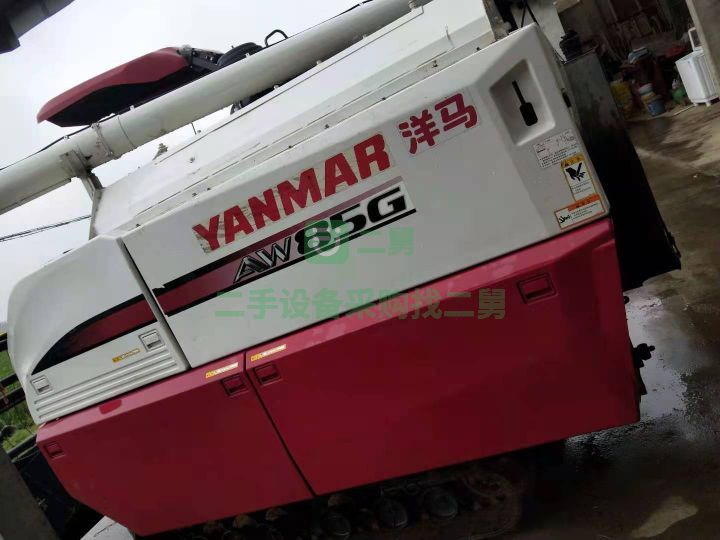 出售二手的九成新的洋馬85收割機