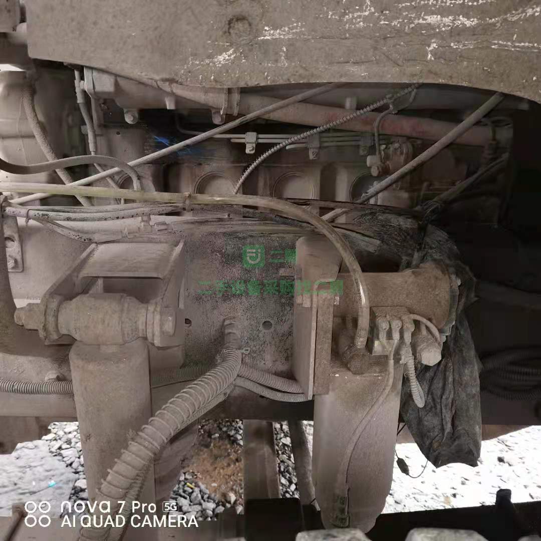處理一臺13年18方德龍18方攪拌車，柳工上裝
