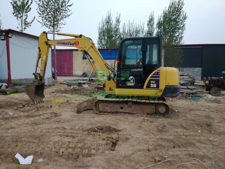 出售17年小松56-7挖掘機(jī)