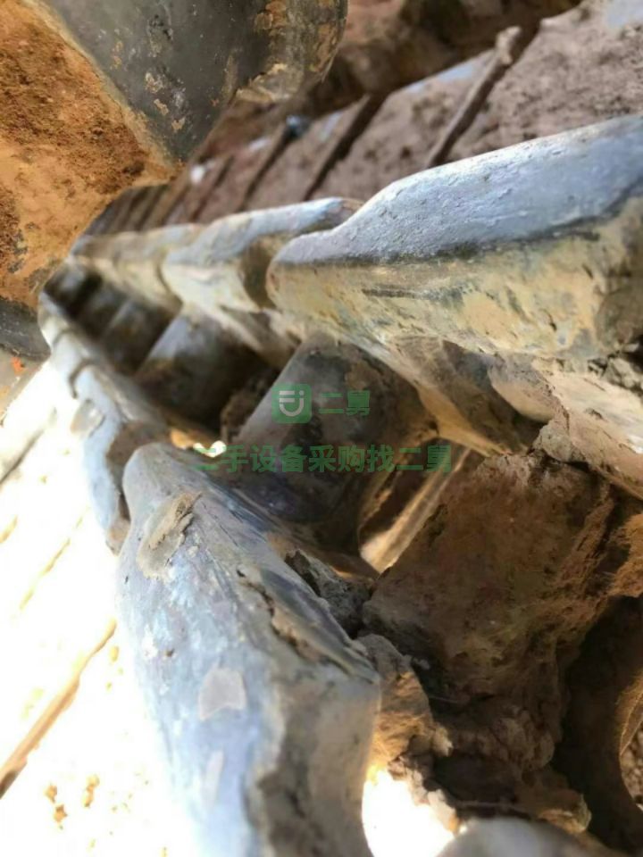 出售二手八成新的三一135-9挖掘機