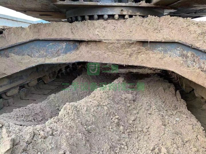 出售二手16年的徐工135挖掘機