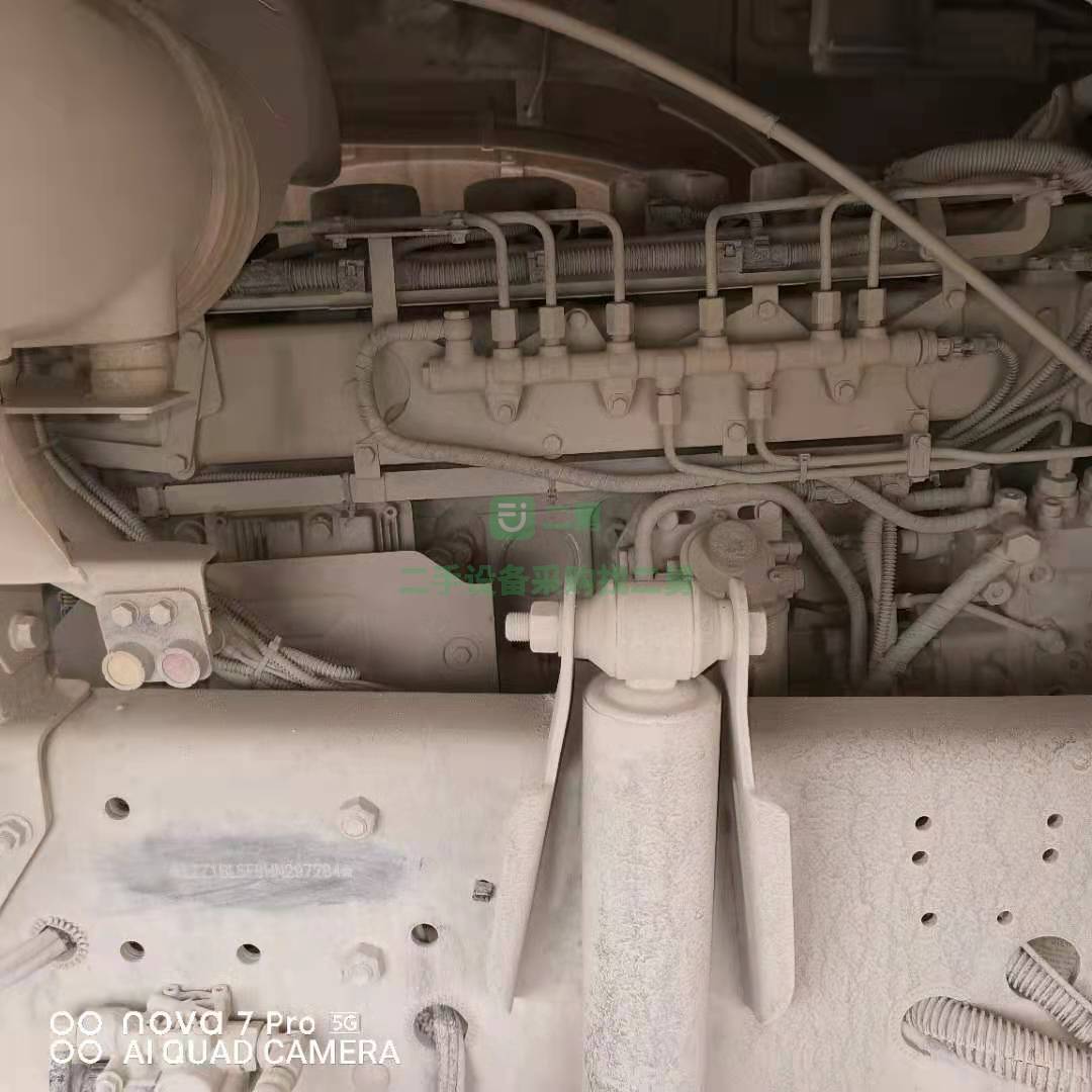 出售一臺18年國五豪沃大14方攪拌車，唐鴻上裝