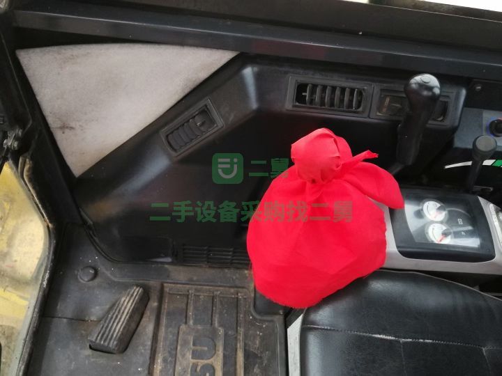 出售17年小松56-7挖掘機(jī)