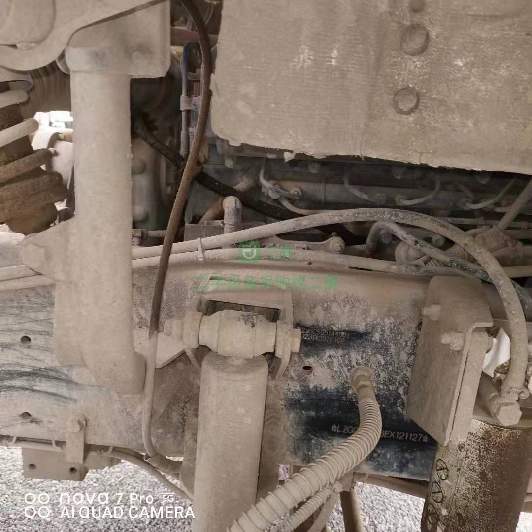 出售一臺16年國四德龍大12方攪拌車，濰柴發(fā)動機(jī)