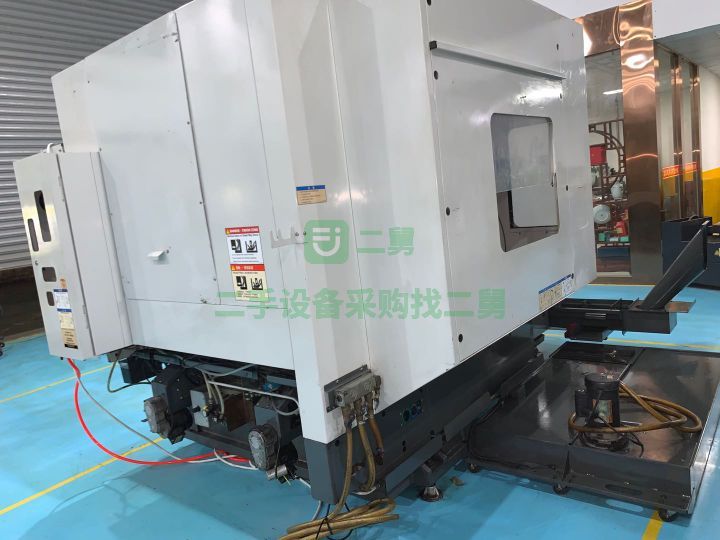 江蘇出售二手九成新的美國(guó)哈斯臥加EC400銑床