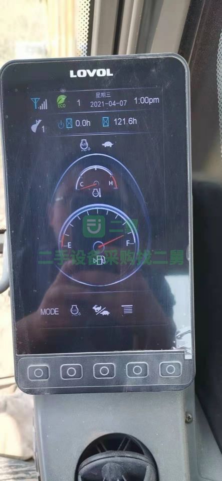 河北出售二手的雷沃220E2挖掘機，120小時準新車，手續齊