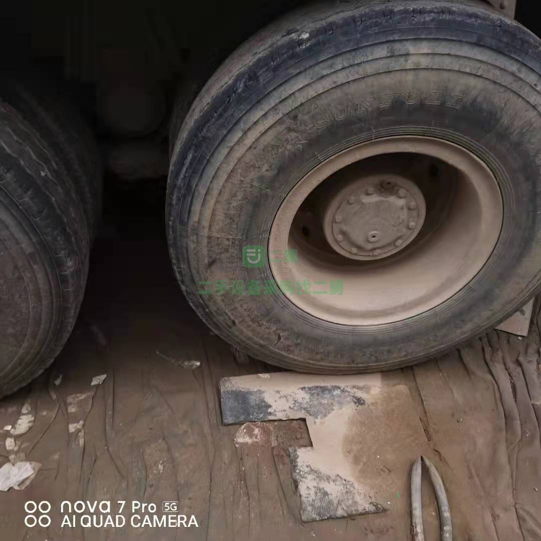出售一臺14年國四大12方豪沃攪拌車，340馬力，唐鴻上裝