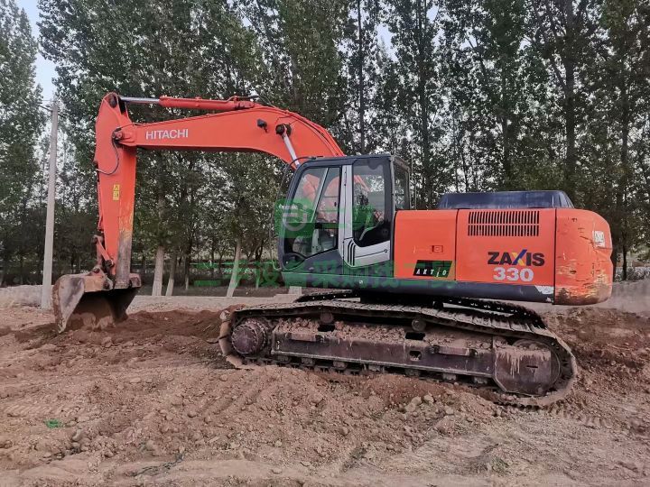 出售二手的八成新的日立270-3挖掘機