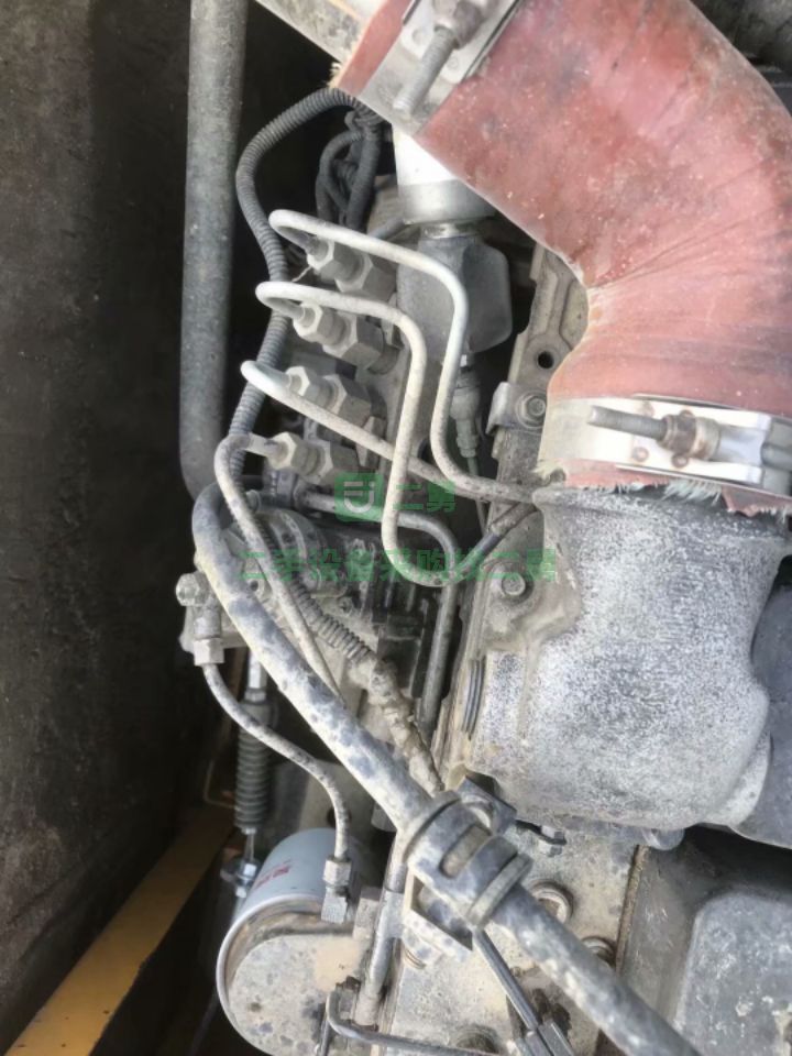 出售二手八成新的徐工150挖掘機