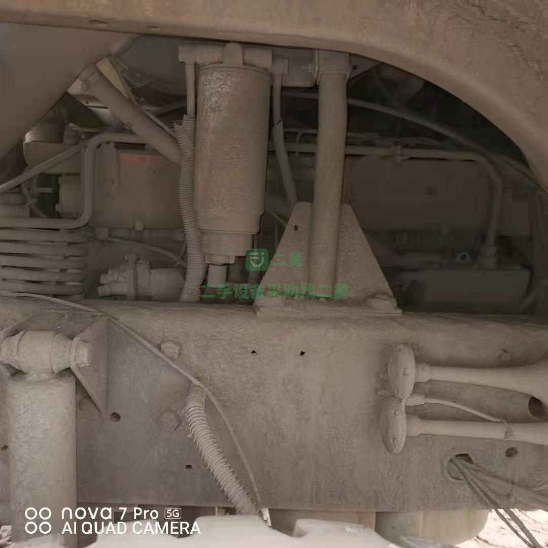 出售一臺13年18方豪沃攪拌車，正干活車，重汽發動機