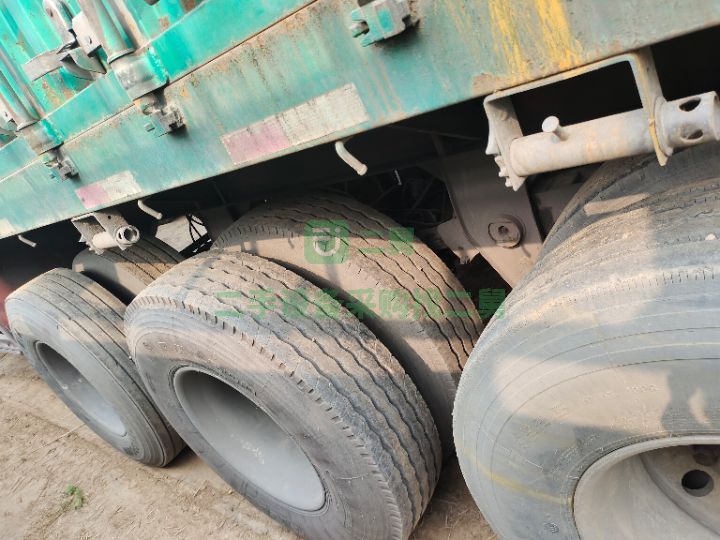出售二手八成新的13米2.55寬半掛車