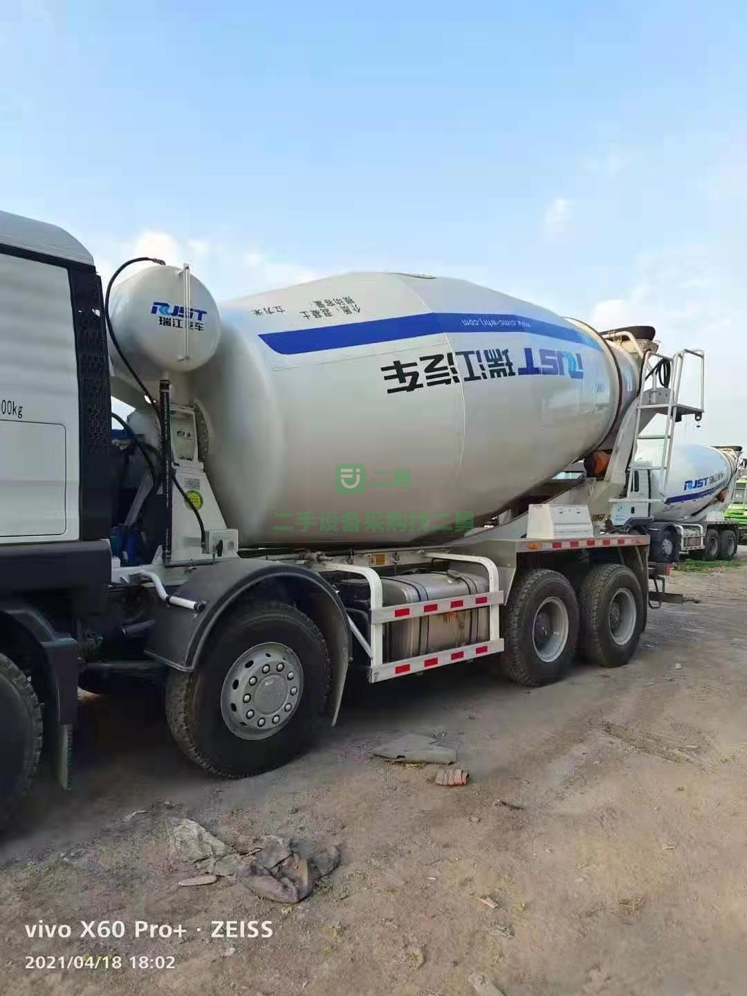 出售汕德卡輕量化庫存新車七臺大14方罐體價格38.6萬